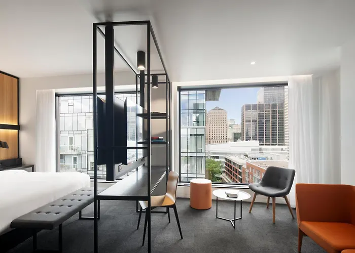 Hotel Monville Montreal